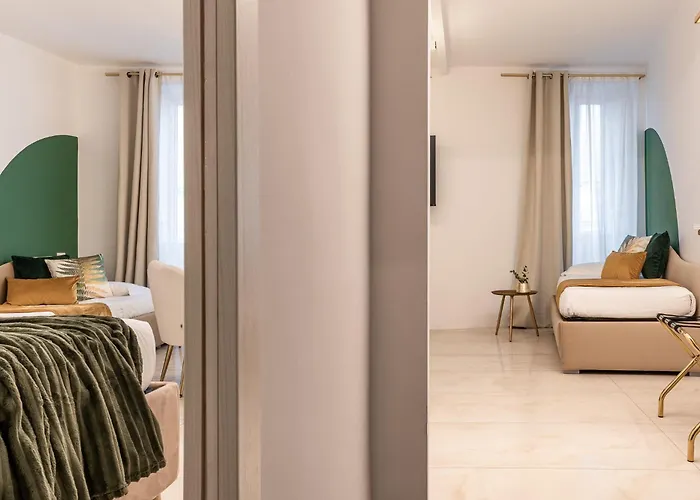 The Heritage 4 Guests Piazza Di Spagna & Trevi * Roma